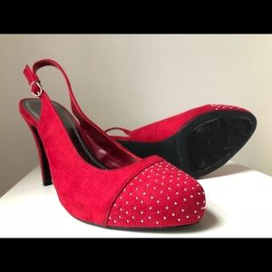 Naturalizer red round toe high heel.